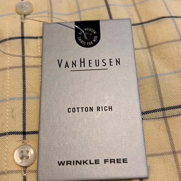 NWT Van Heusen Shirt - Picture 2 of 5